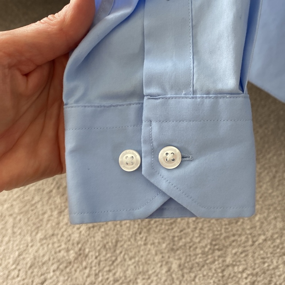 Black brown blue dress shirt. Size 15”. Freshly laundered and no rips or stains - Picture 6 of 8